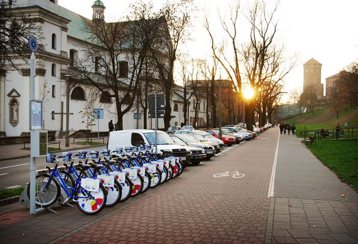 Compania de închiriere de biciclete BikeOne